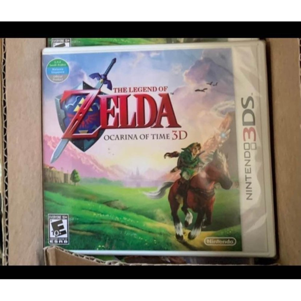 Nintendo 3DS  Legend of Zelda: Ocarina of Time 3D Video Game World Edition New &